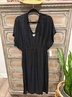 Billabong Black V-Neck Drawstring Beach/Vacation Midi Dress Sz. Sm
